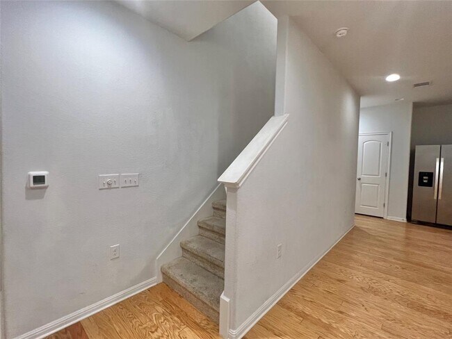 Building Photo - 13002 Carswell St