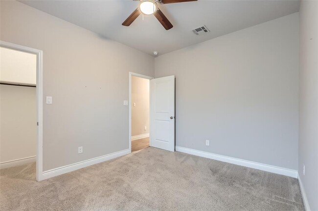 Building Photo - 116 Painted Lady Cove