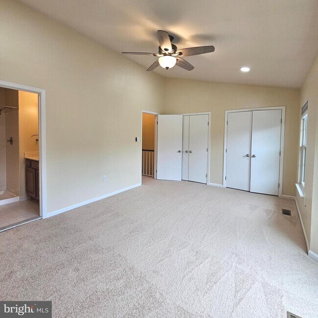 Building Photo - 7811 Wintercress Ln