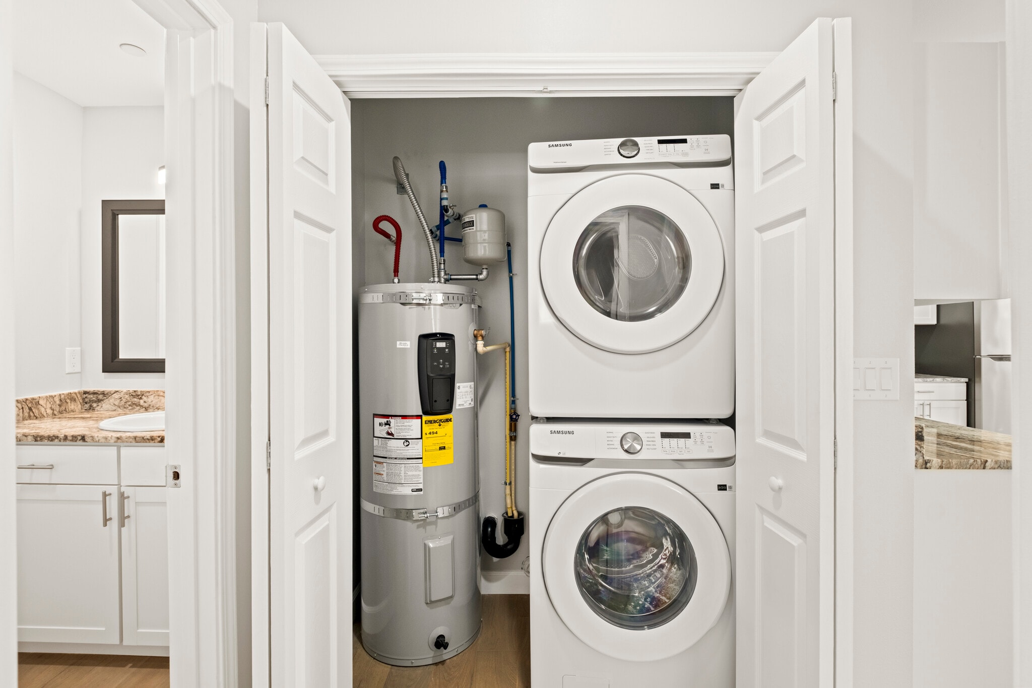 Building Photo - 812 2nd Ave N