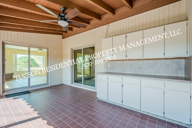 Building Photo - 5084 N Camino Del Lazo