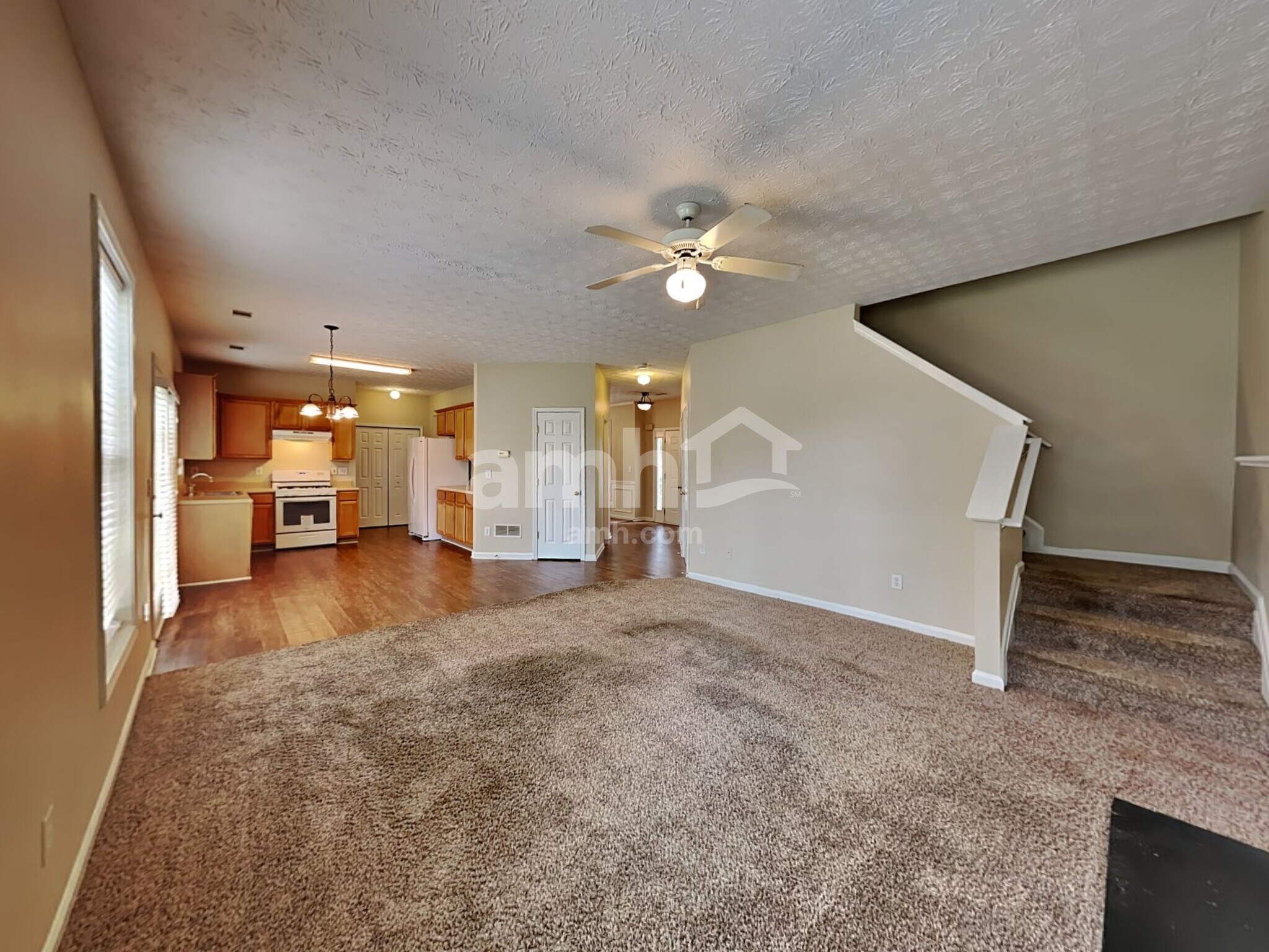 Building Photo - 668 Clairidge Elm Trl