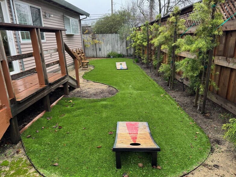 Building Photo - 292 Bell Ln