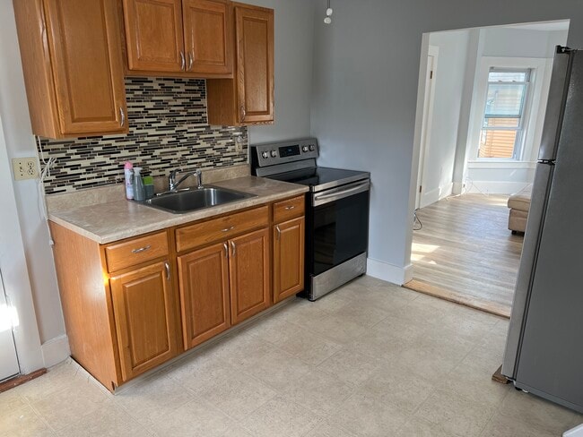 Building Photo - 8 South St