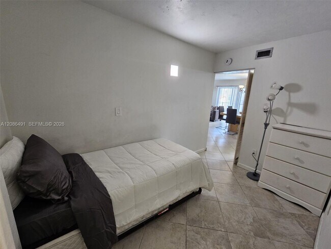Building Photo - 3605 Indian Creek Dr