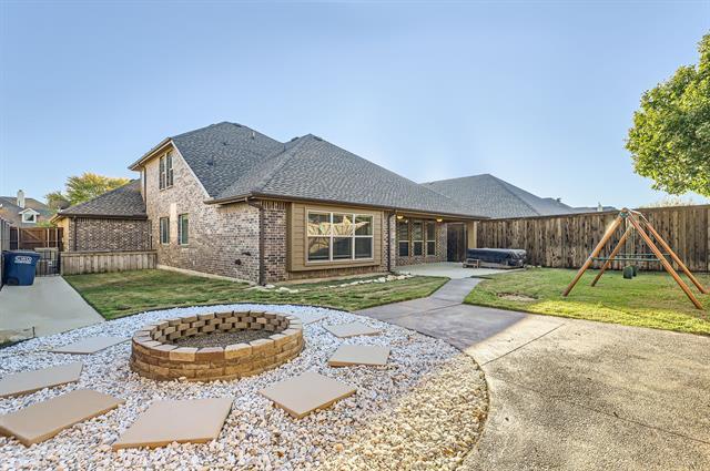 Building Photo - 2665 Pine Trail Dr