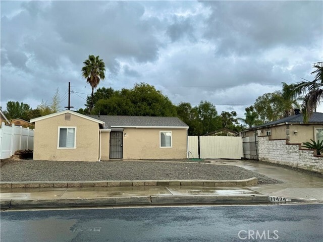 Building Photo - 11424 Marquardt Ave