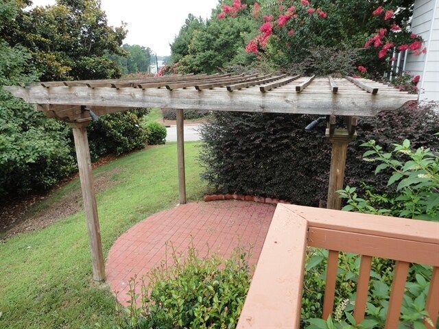 Building Photo - 2300 Barton Oaks Drive