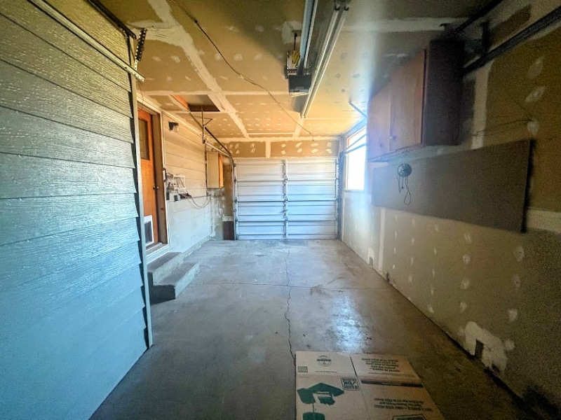 Building Photo - 1857 9th Ave E