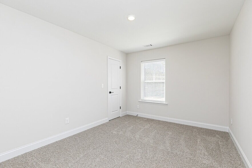 Building Photo - 259 Cantrell Dr