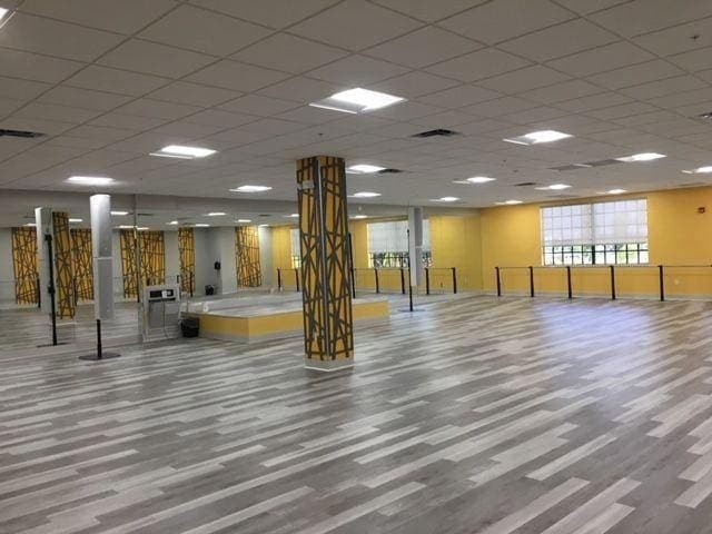 Building Photo - 3032 Hythe B