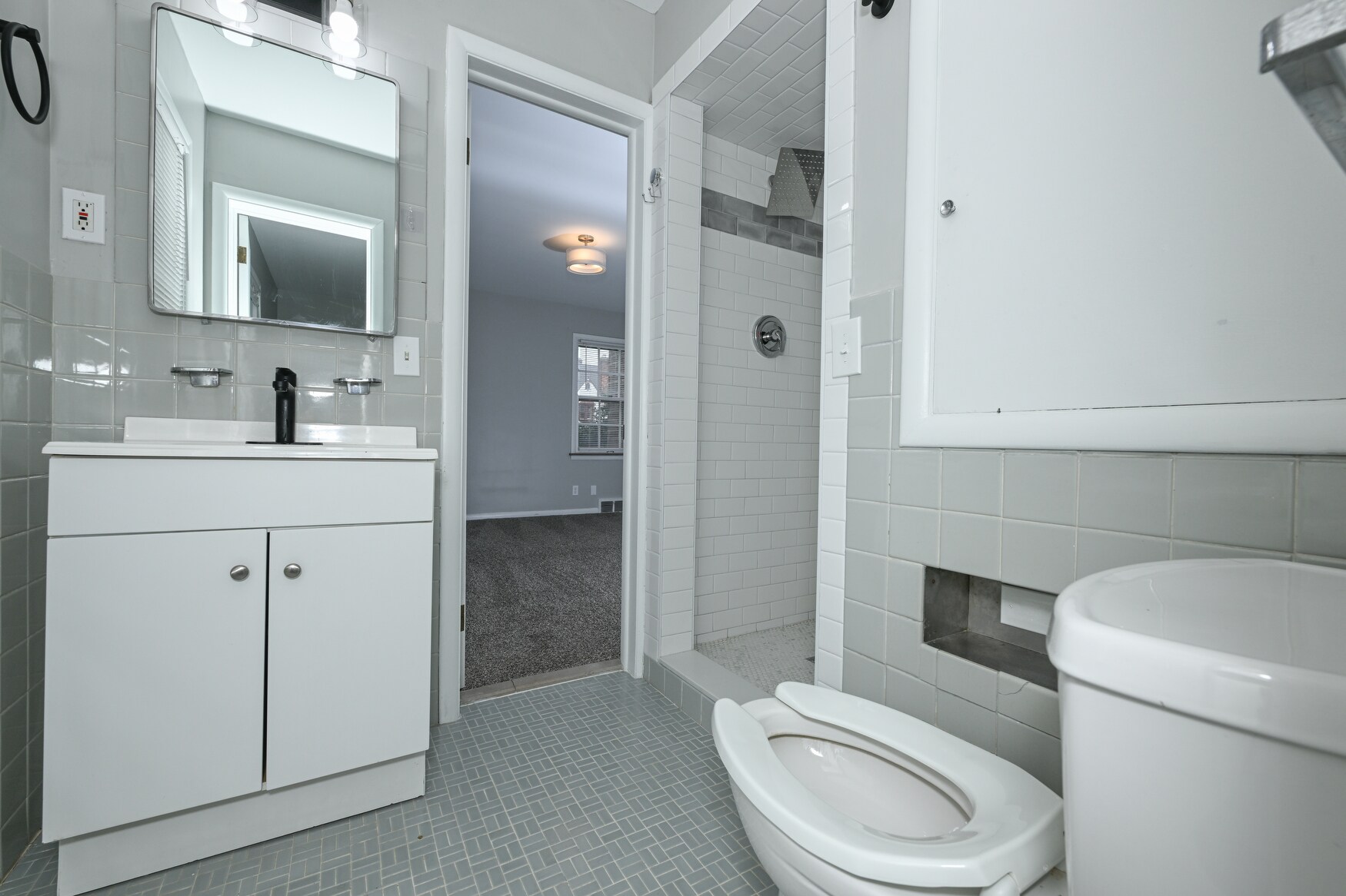 Building Photo - 19226 Winslow Rd