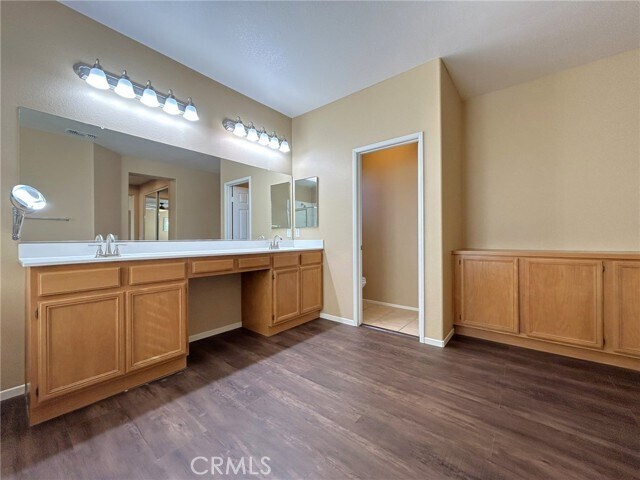 Building Photo - 6913 Clear Spring Ct