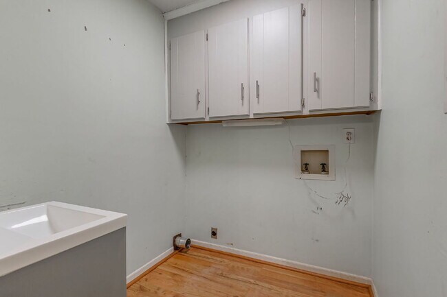 Building Photo - 416 Fairplay Rd
