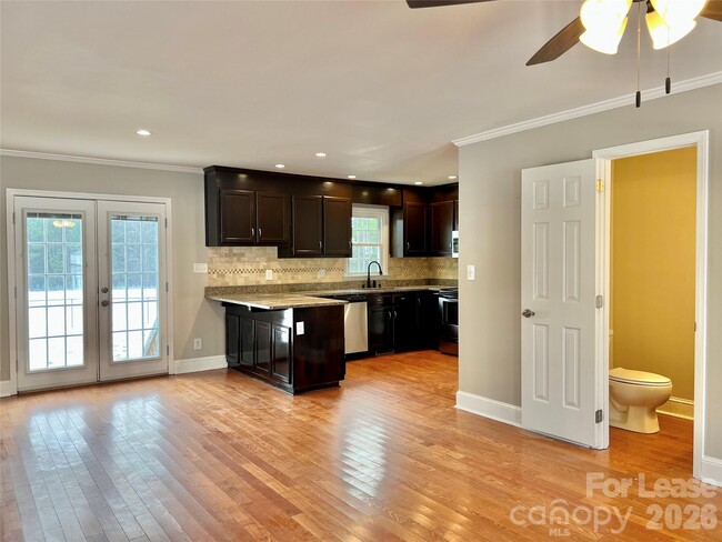 Building Photo - 8010 Silver Maple Ln