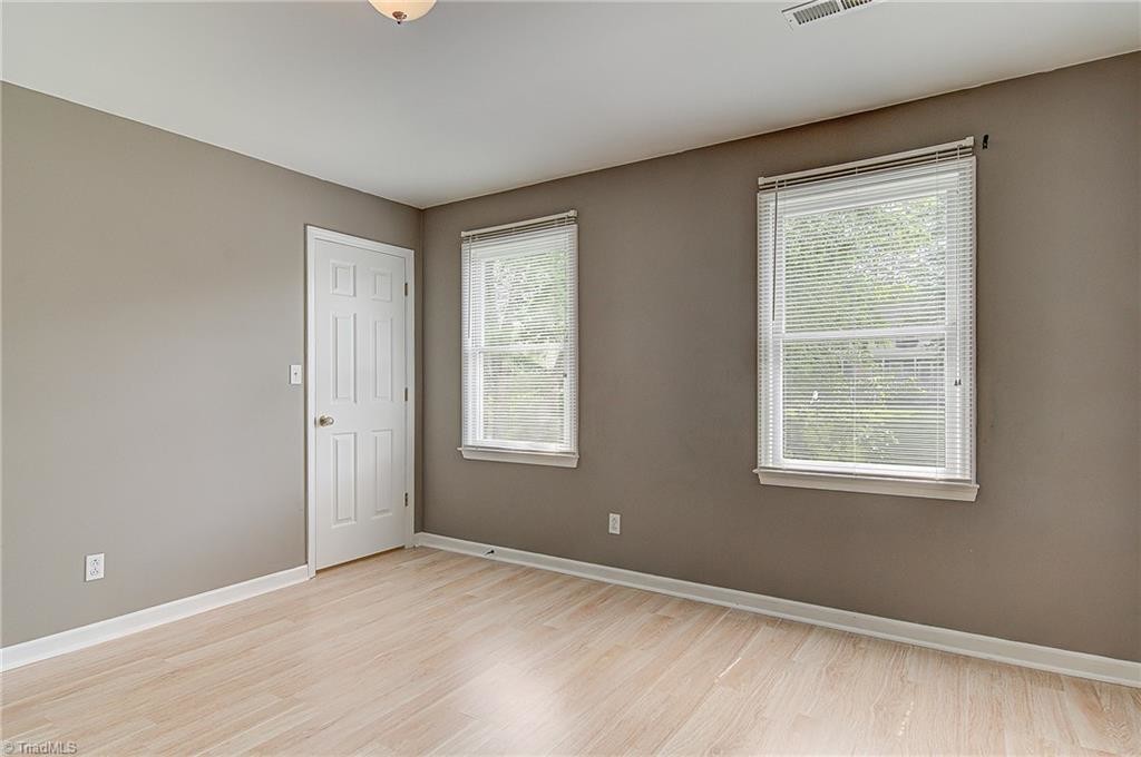 Building Photo - 1508 Trinity Garden Cir