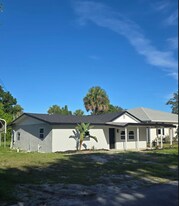 Building Photo - 162 Sunset Dr