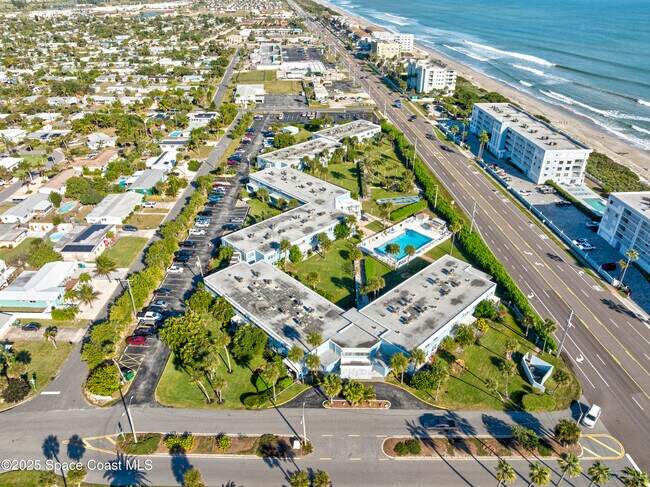 Building Photo - 55 Sea Park Blvd