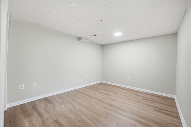 Building Photo - 3803 Allison St