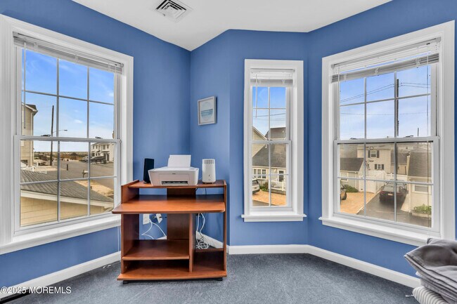 Building Photo - 30 S Surf Rd