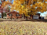 Building Photo - Newly renovated 3-Bedroom North Side Home ...