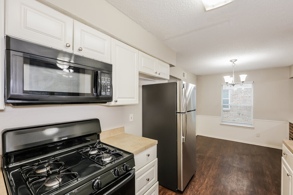 Building Photo - 629 Dawn Dr