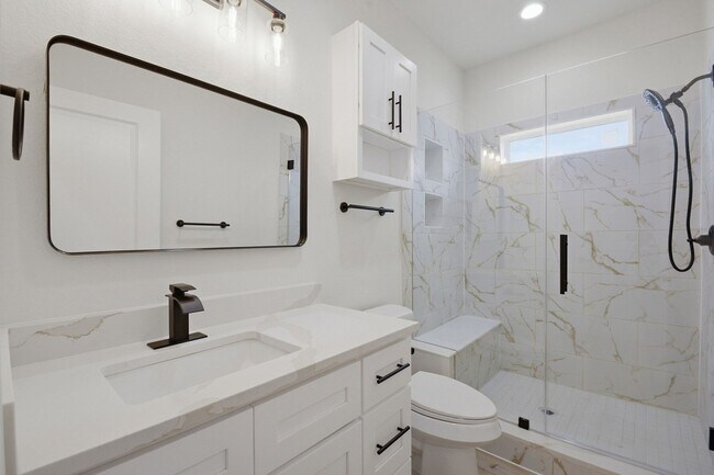 Building Photo - 3320 Francis St