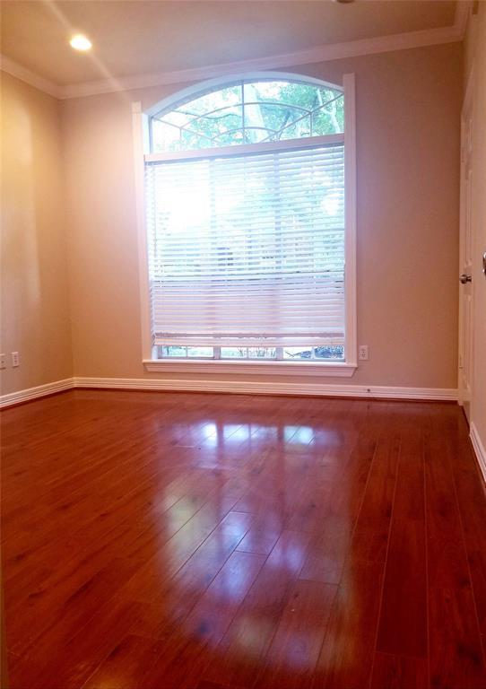 Building Photo - 14218 Swallowfield Dr