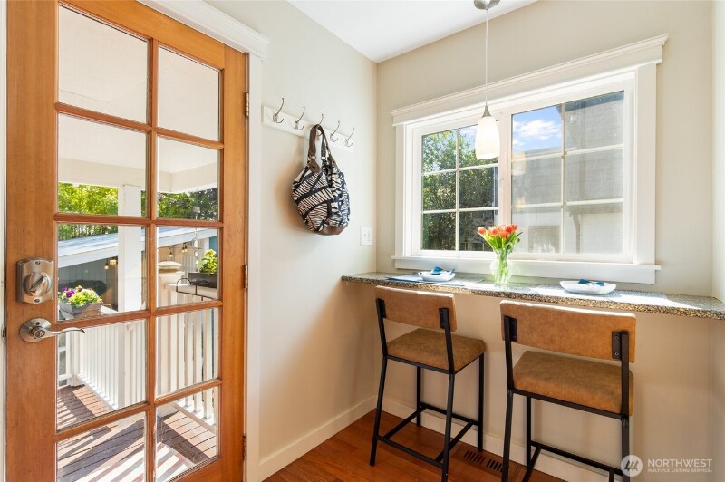 Building Photo - 1815 11th Ave