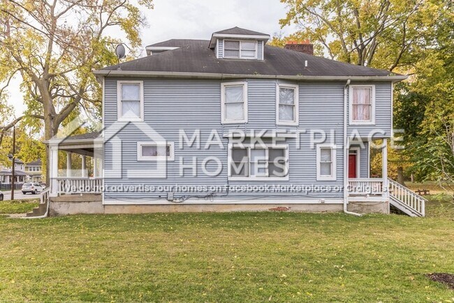 Building Photo - 2428 N Capitol Ave