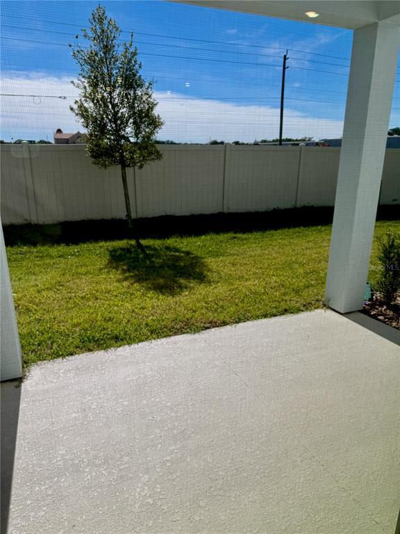 Building Photo - 3059 Emerald Acrs Ln