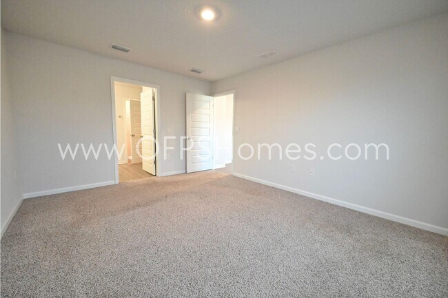 Building Photo - 4664 Honor Guard Wy