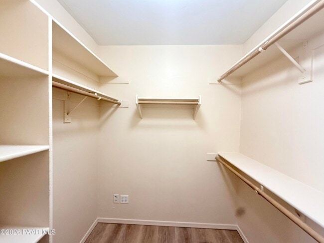 Building Photo - 8561 E Posse Cir