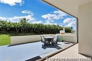 Building Photo - 10600 S Ocean Dr