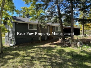 Building Photo - "Charming 4-Bed, 3-Bath Oasis in Conifer!"