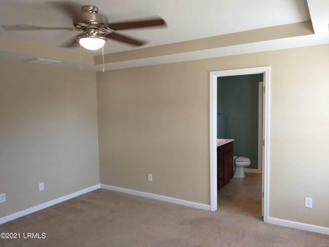 Building Photo - 38 Pennyroyal Way