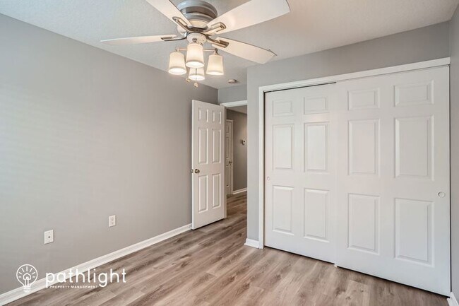 Building Photo - 10434 Frog Pond Dr