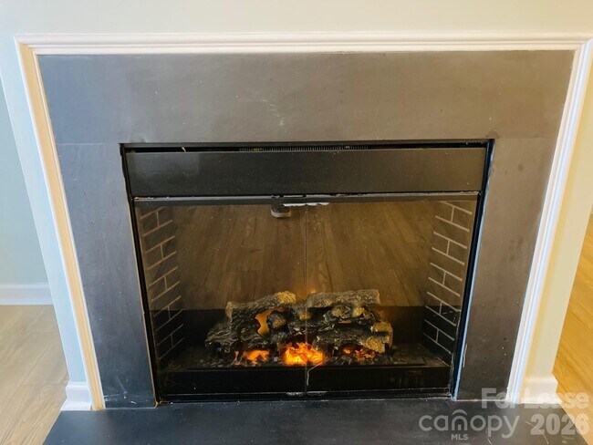 Building Photo - 18001 Delmas Dr