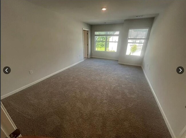 Building Photo - 3041 Greyton Dr