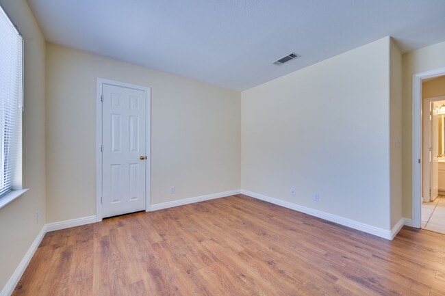 Building Photo - SE!! 4 Bedrooms!! Single Story!! NO HOA!! 3 Car Garage!!! Pool!!! Spa!!! RV Parking!!! Low mainte...