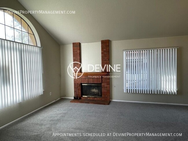 Building Photo - 23720 Redbark Dr