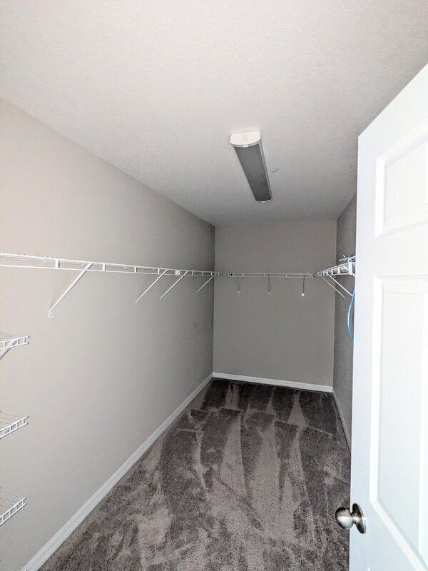 Building Photo - 13089 Oak Hill Way