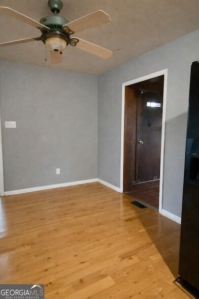 Building Photo - 1128 Mountain View Rd NW