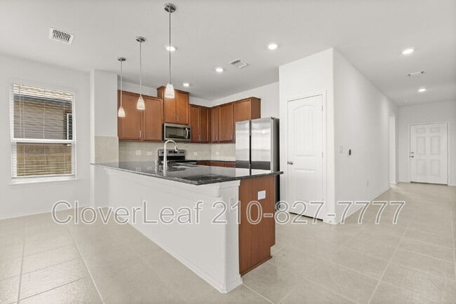 Building Photo - 8111 Knoxville Trl