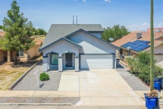 Building Photo - 12325 Tierra Bella Dr