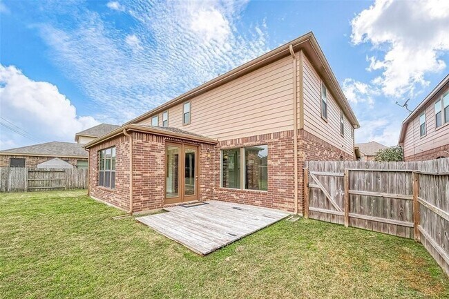 Building Photo - 4419 Matagorda Lakes Dr