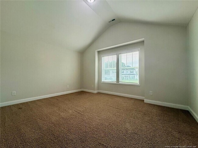 Building Photo - 151 Pittfield Run