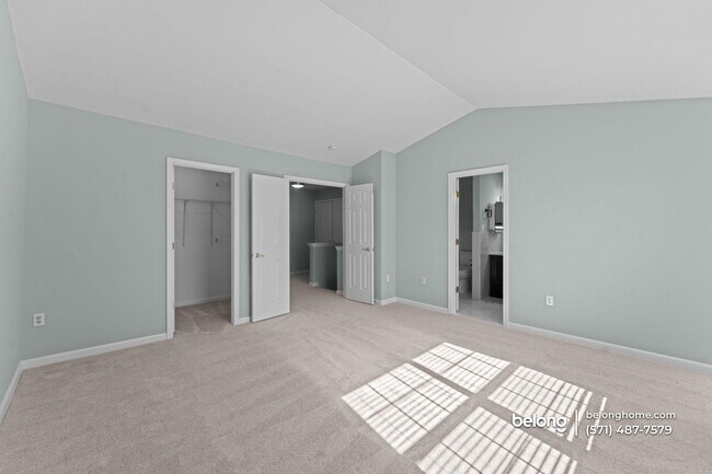 Building Photo - 47339 Blackwater Falls Terrace