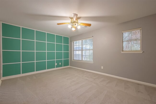 Building Photo - 9226 MacMillan Ln