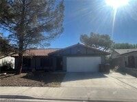 Building Photo - 2408 La Estrella St